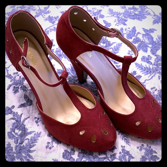 Modcloth Shoes - ModCloth The Zest Is History Heels NWOT
